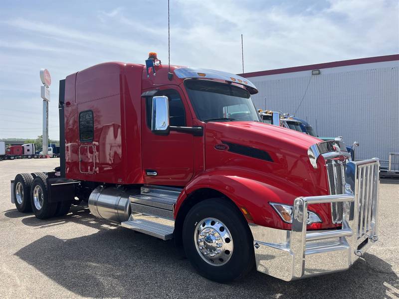 2024 Peterbilt 579 (For Sale) 80" Sleeper 30A891036