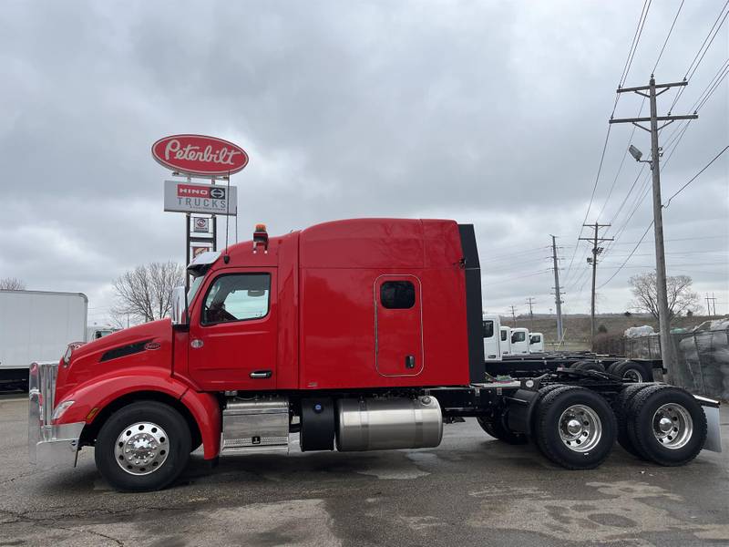 2024 Peterbilt 579 (For Sale) 80" Sleeper 30A891037