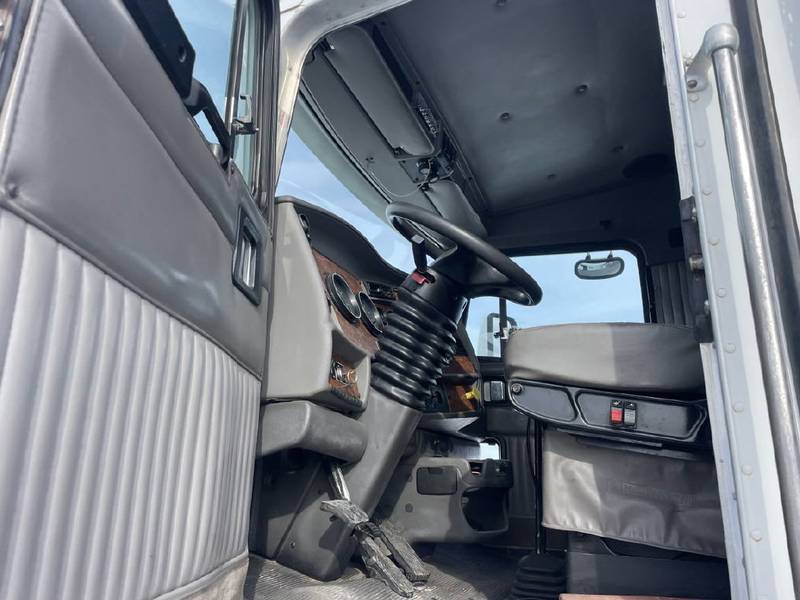 2004 Kenworth T800 For Sale | Cab & Chassis | #7685