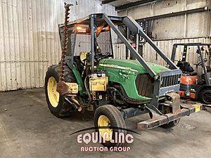 2010 John Deere 5325 - Tractor