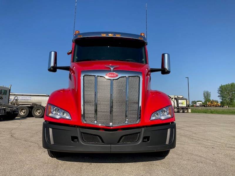 2024 Peterbilt 579 (For Sale) 80" Sleeper 30A891039