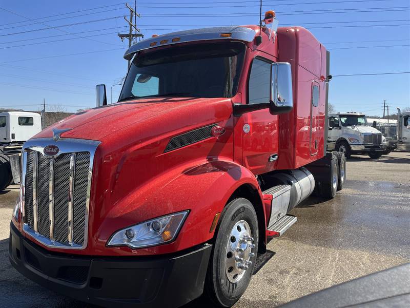 2024 Peterbilt 579 (For Sale) 80" Sleeper 30A891041