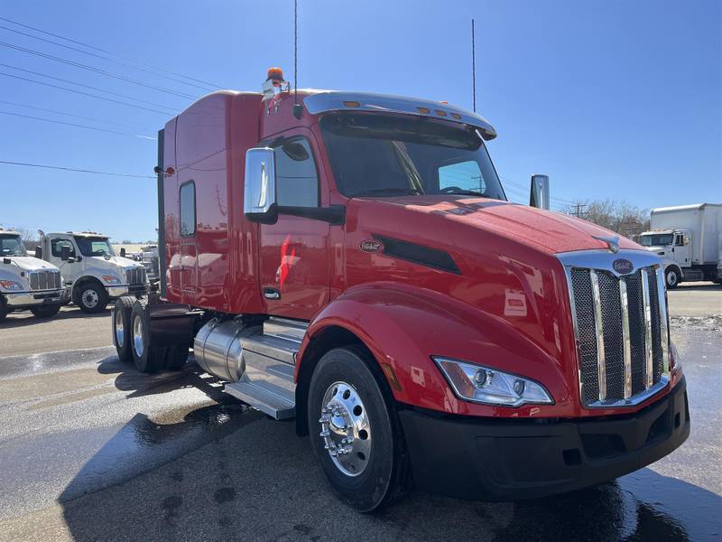 2024 Peterbilt 579 (For Sale) 80" Sleeper 30A891041