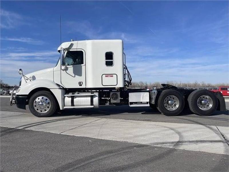 2015 Freightliner Columbia 120 For Sale 60 Sleeper 6121 4838