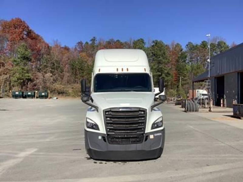 freightliner dealership nc