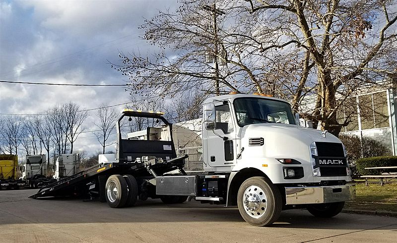 2023 Mack MD6 42R (For Sale) | Rollback | Non CDL | #A252B/MD005708