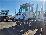 2014 Capacity TJ5000 - Yard Spotter