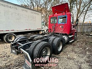 2015 Freightliner CASCADIA