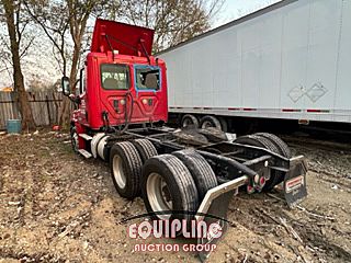 2015 Freightliner CASCADIA