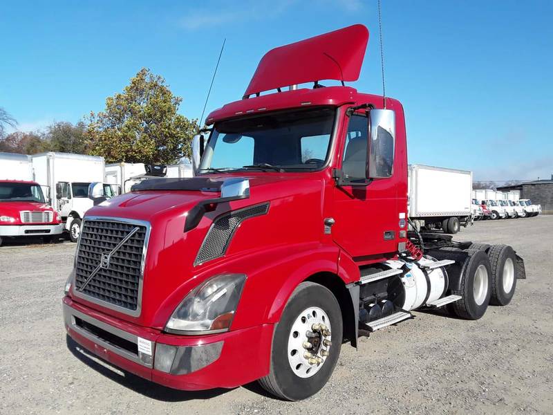 2016 Volvo VNL64T (For Sale) | Day Cab | #358492