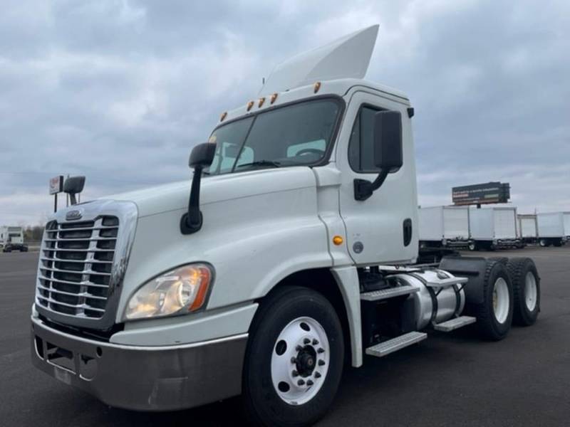 2016 Freightliner CASCADIA 125 (For Sale) | Day Cab | #382501