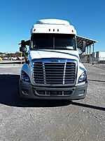 2020 Freightliner Cascadia 125 - Sleeper Truck