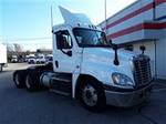 2016 Freightliner CASCADIA 125 - Day Cab