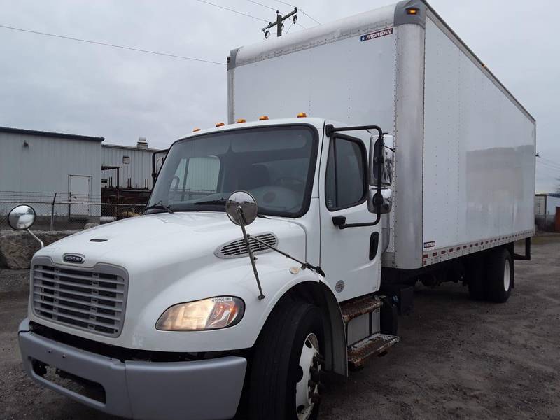 2017 Freightliner M2 106 For Sale 26 Box Non Cdl 679595