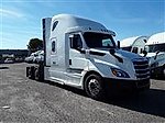 2020 Freightliner Cascadia - Sleeper Truck