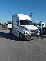 2020 Freightliner Cascadia - Sleeper Truck