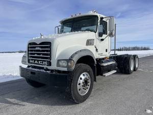 2007 Mack CTP713 - Cab & Chassis