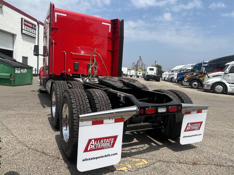 A Tour Inside A Big Rig - Allstate Peterbilt Group