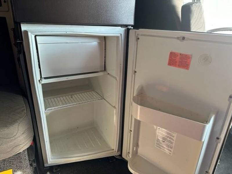 volvo 780 truck refrigerator