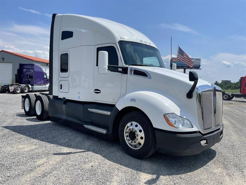 2019 Kenworth T680 (For Sale) | Sleeper Truck | #10135