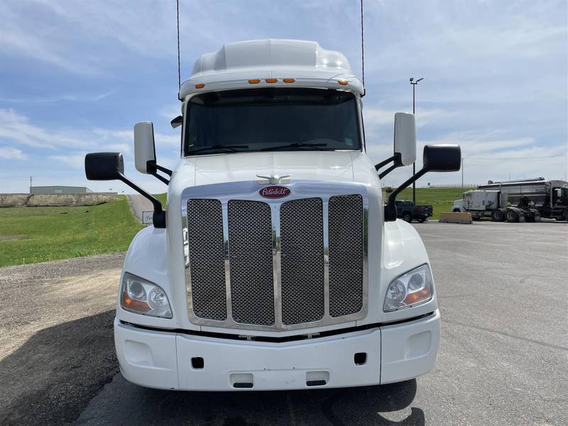 2020 Peterbilt 579 For Sale | 80