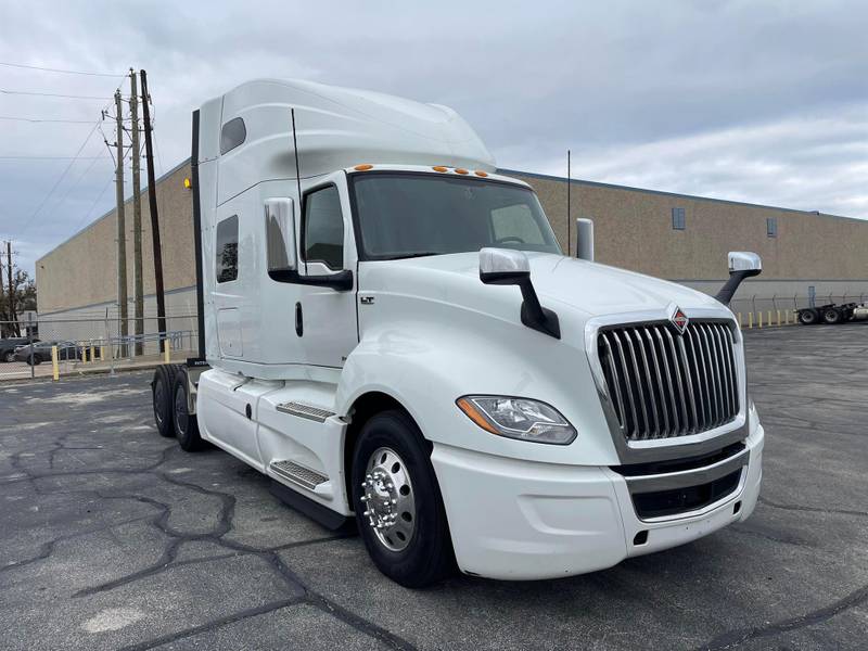 2020 International LT625 (For Sale) | 73