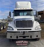 2007 Freightliner CL120 SINGLE AXLE DAY - Day Cab