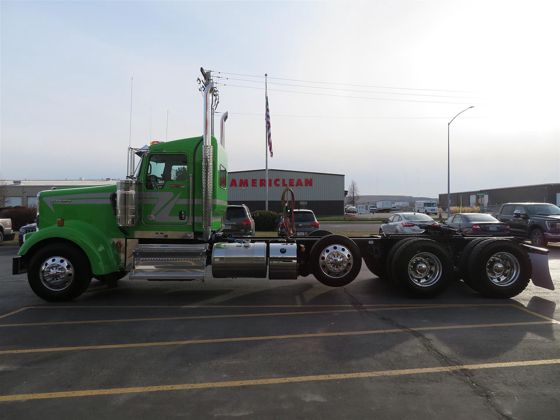 2024 Kenworth W900L (For Sale) Ext Day Cab Sleeper 358281 * Stock