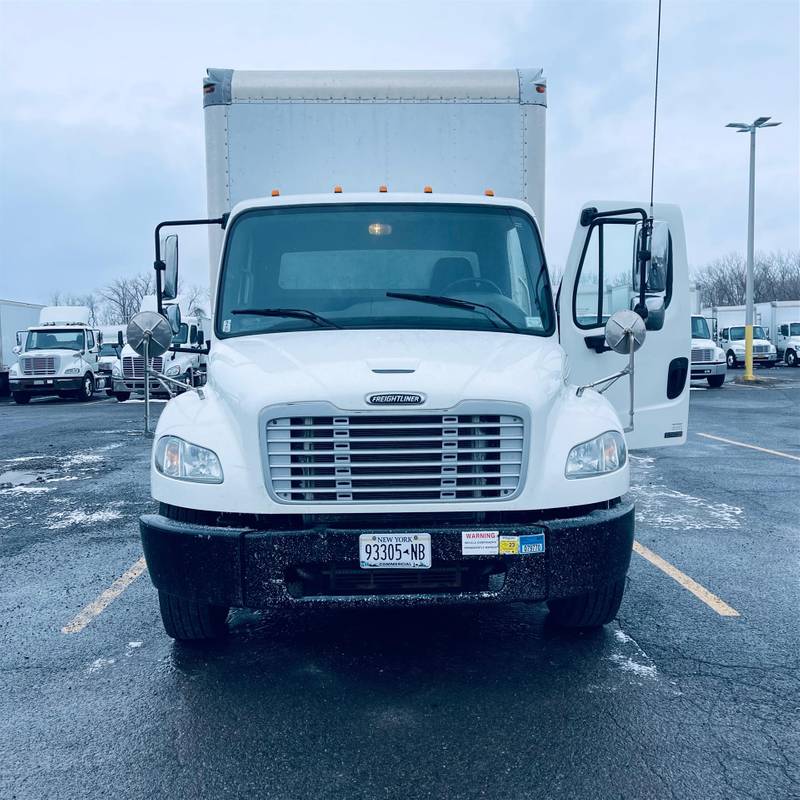 2012 Freightliner M2 106 (For Sale) | 18' Box | Non CDL | #468344