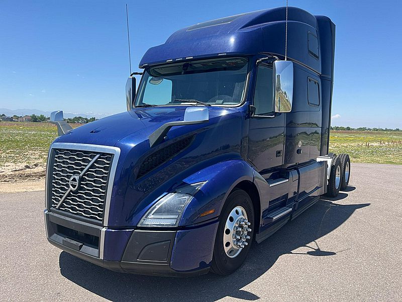 2020 Volvo VNL 860 For Sale Sleeper Truck 23VU254575