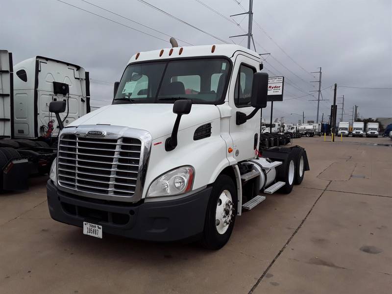 2015 Freightliner CASCADIA 113 (For Sale) | Day Cab | #574764