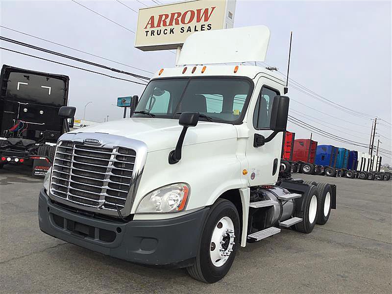 2017 Freightliner CASCADIA (For Sale) NON Sleeper 258067