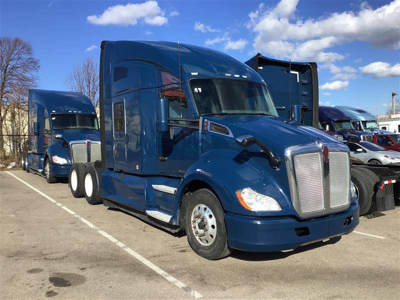 2019 Kenworth T680 (For Sale) | 76