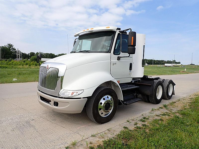 2007 International 8600 For Sale Day Cab 7J412104