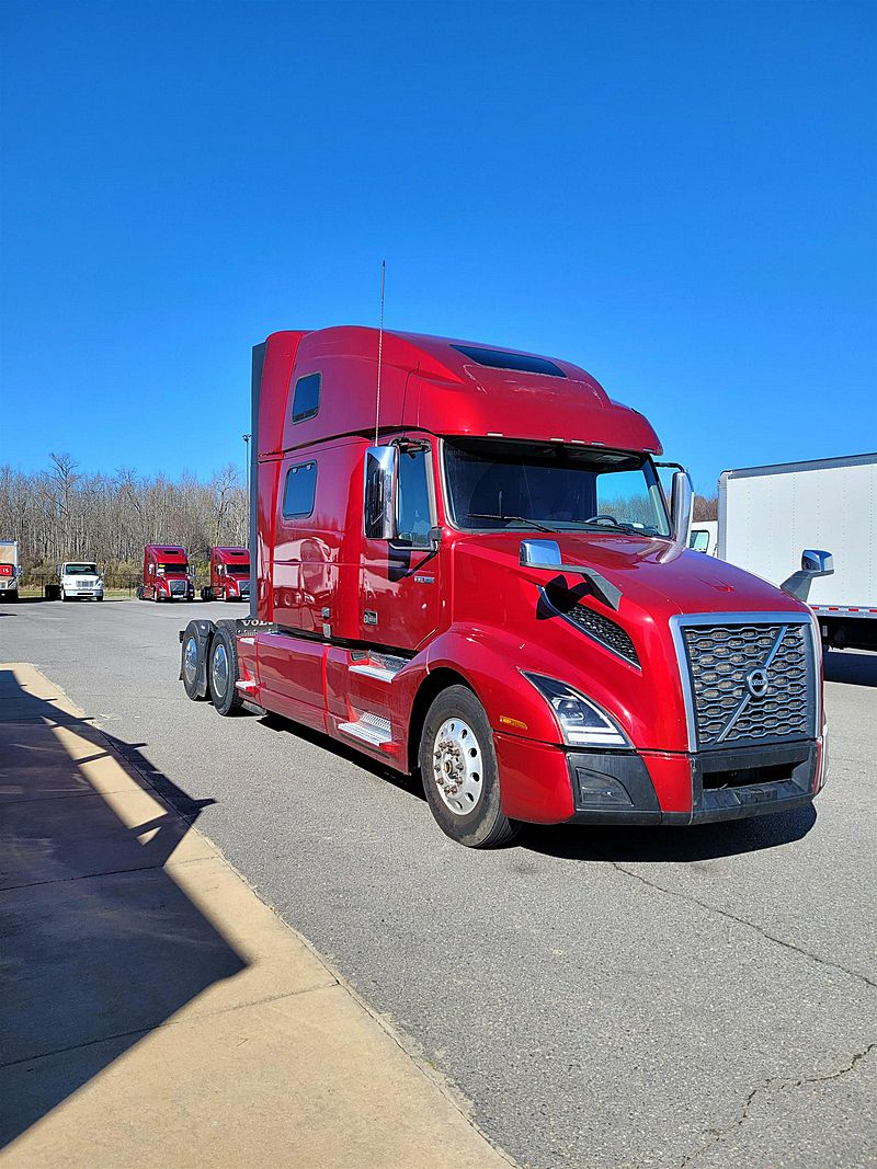 2018 Volvo VNL 860 (For Sale) 73" Sleeper 782322