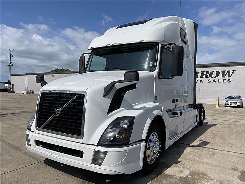 2018 Volvo VNL 670 (For Sale) 61" Sleeper 258245