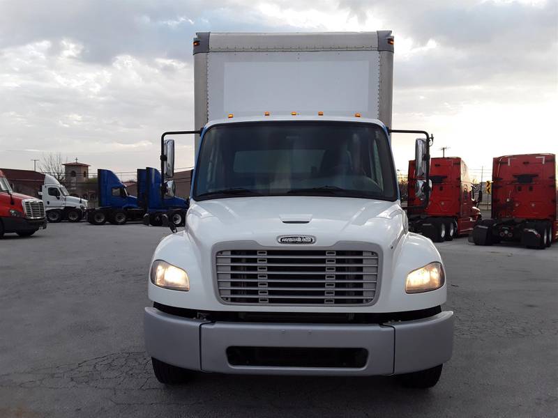 2015 Freightliner M2 106 For Sale | 26' Box | Non CDL | #640938