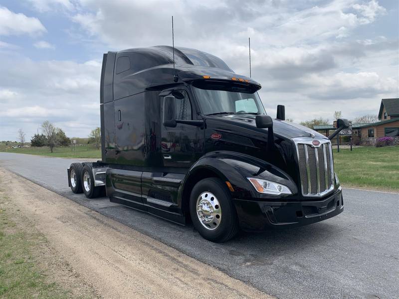 2023 Peterbilt 579 For Sale 80" Sleeper 30N783972