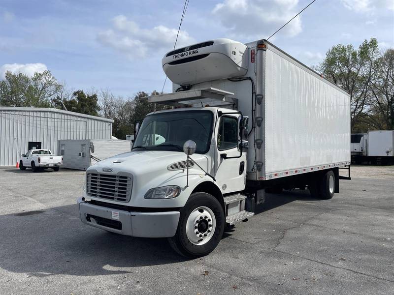 2017 Freightliner M2 106 (For Sale) | Refrigerated Van | #678011