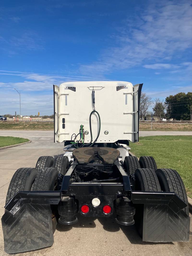 2010 Freightliner Columbia For Sale Mid Roof Sleeper Adar6255 3993