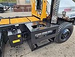 2017 Capacity Sabre 5 - Yard Spotter