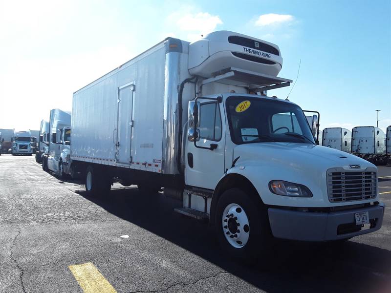 2017 Freightliner M2 106 (for Sale) 