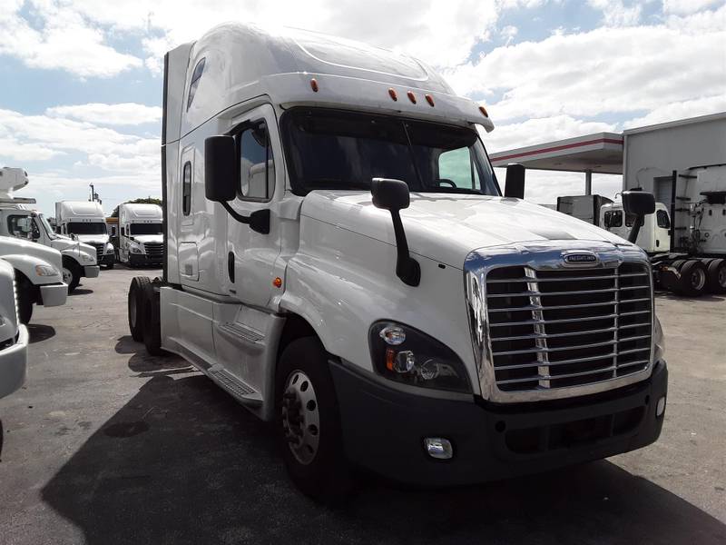 2019 Freightliner CASCADIA 125 (For Sale) | 72