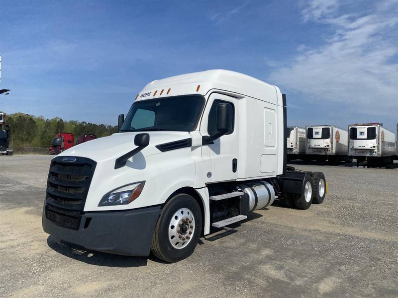 2019 Freightliner Cascadia 126 For Sale | Mid Roof Sleeper | #10292