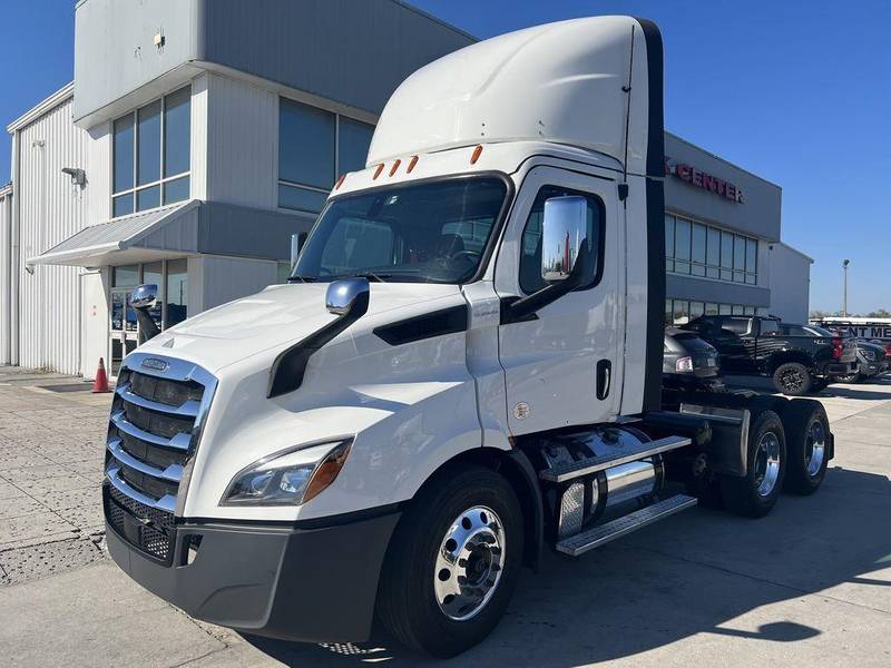 2019 Freightliner Cascadia 116 For Sale Day Cab 246094 7314