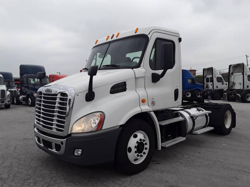 2014 Freightliner CASCADIA 113 (For Sale) | Day Cab | #529596