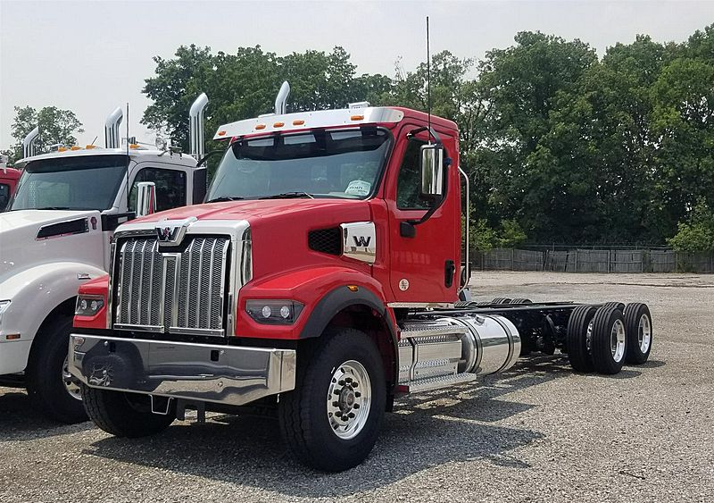 2024 Western Star 47X (For Sale) Rollback A296C/A414B