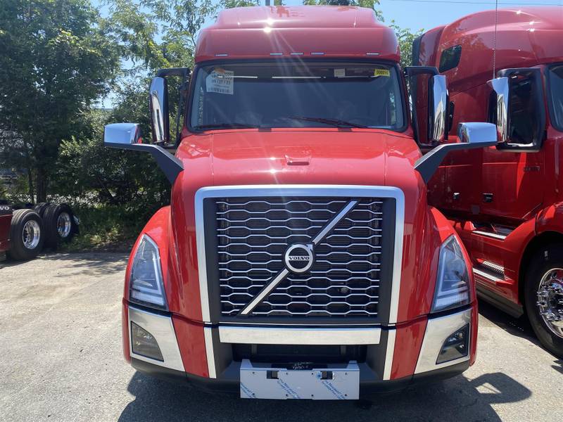 2024 Volvo VNL 760 For Sale 70" Sleeper RV1040