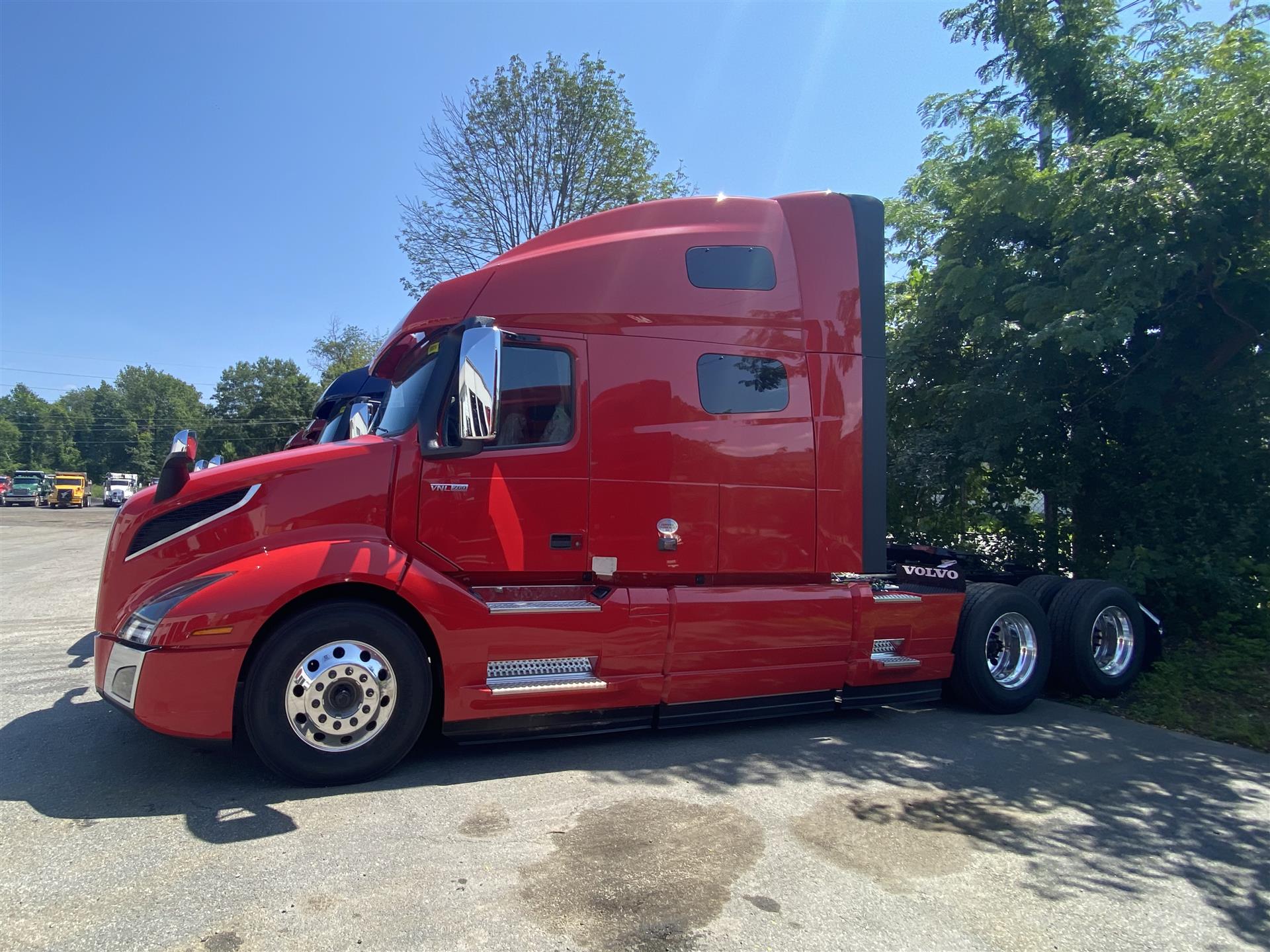 2024 Volvo VNL 760 For Sale 70" Sleeper RV1040