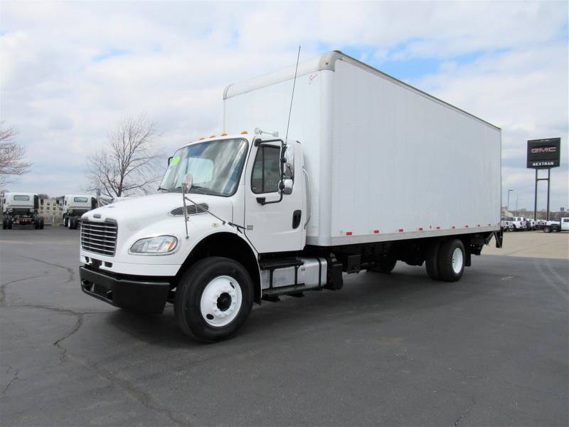 2019 Freightliner M2 106 (For Sale) | 26' | #1P16984